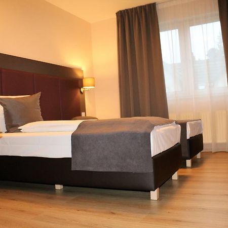 Hotel Zum Brunnen 스테인바크앰투너스 외부 사진